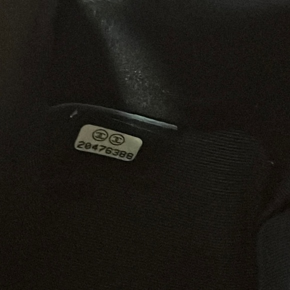 CHANEL medium plexiglass boy bag - Picture 10 of 11